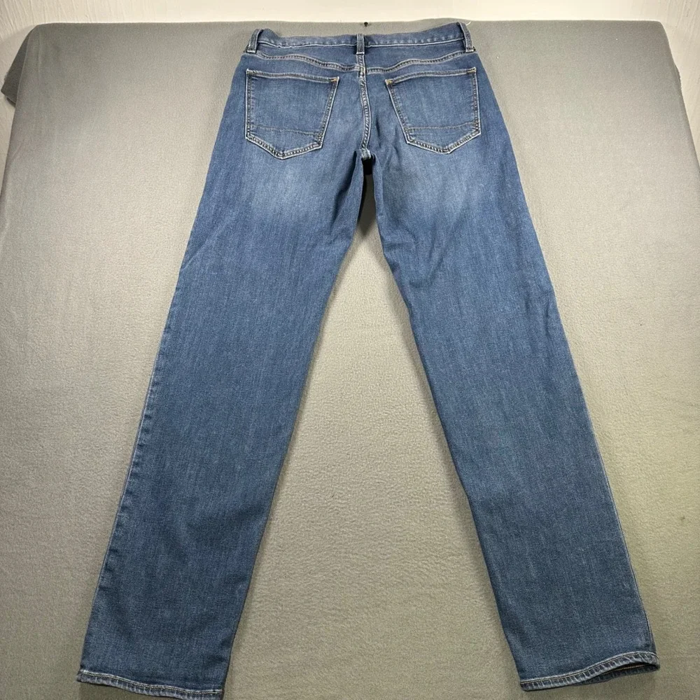 Banana Republic Travel Jean Mens 32x34 Straight Fit Medium Wash Blue Denim